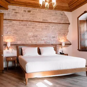 https://argjiro-traditional.albaniahotels.org